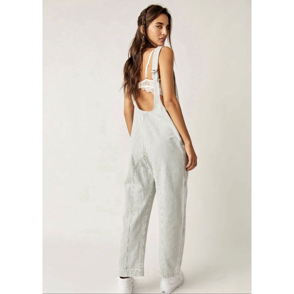 Free People We The Free Jumpsuit High Roller Light denim Stripe Blue Lagenlook B - Picture 3 of 11